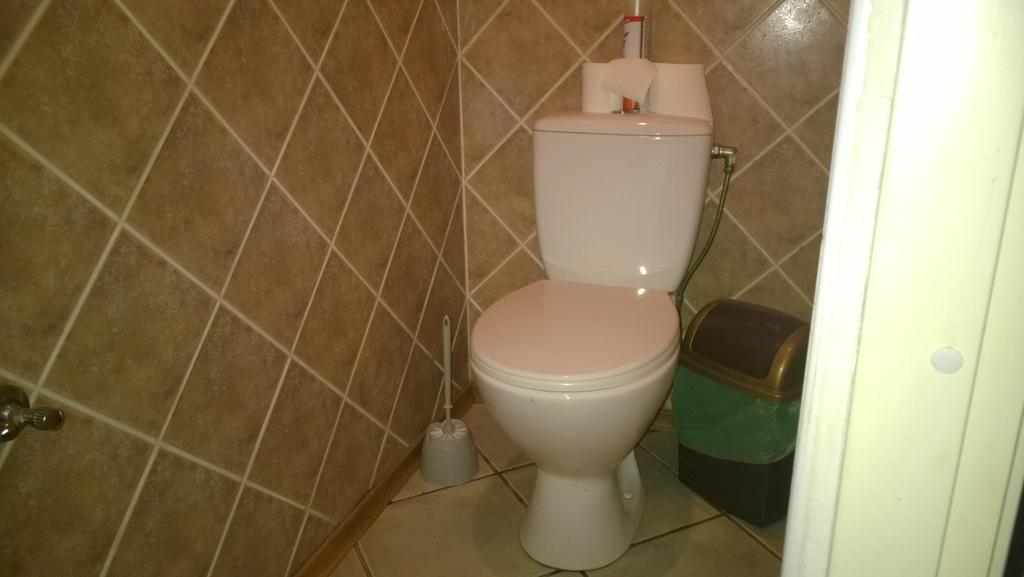 Dome Pearl Hostel Riga Ngoại thất bức ảnh